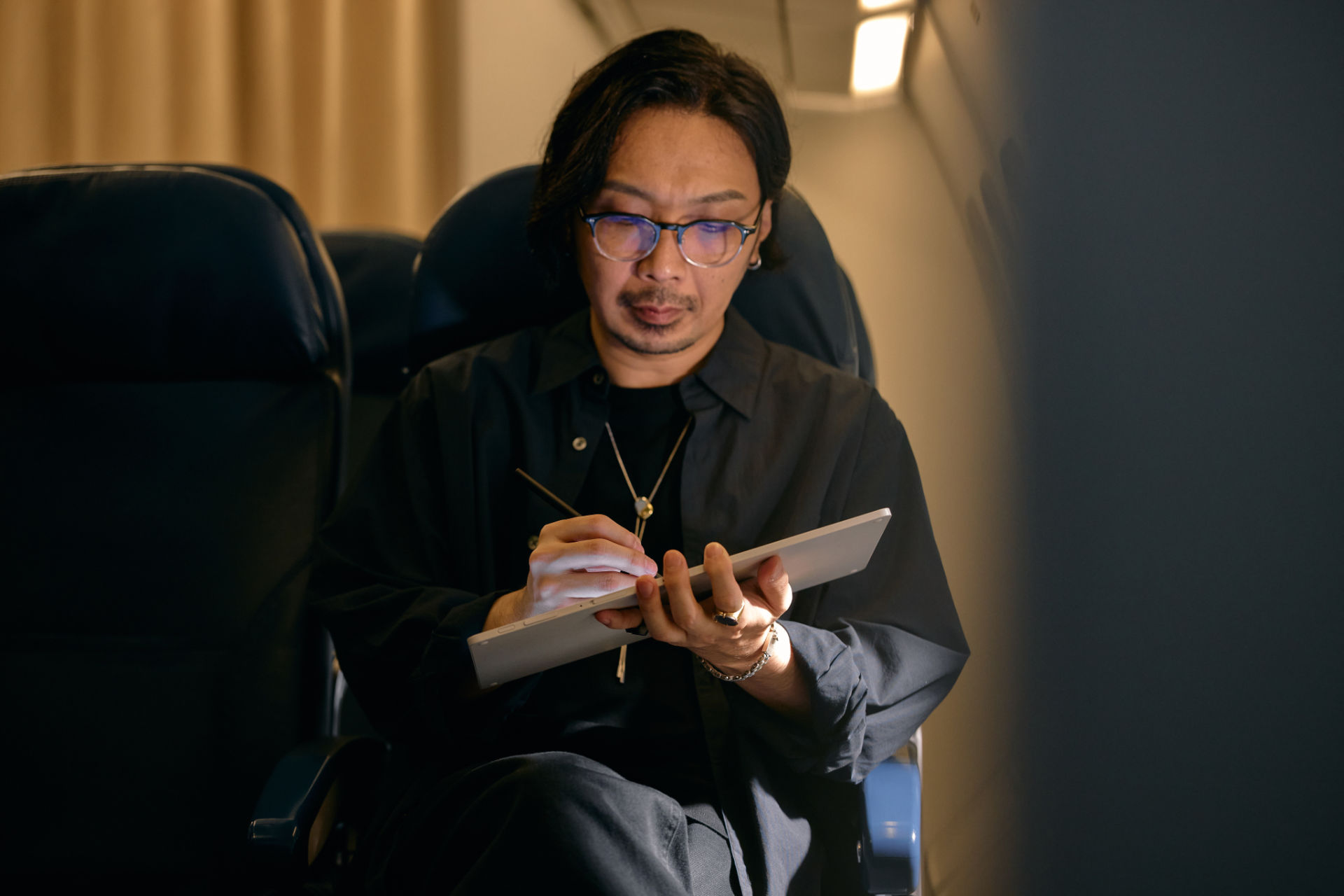 MovinkPad Pro 14_on-plane