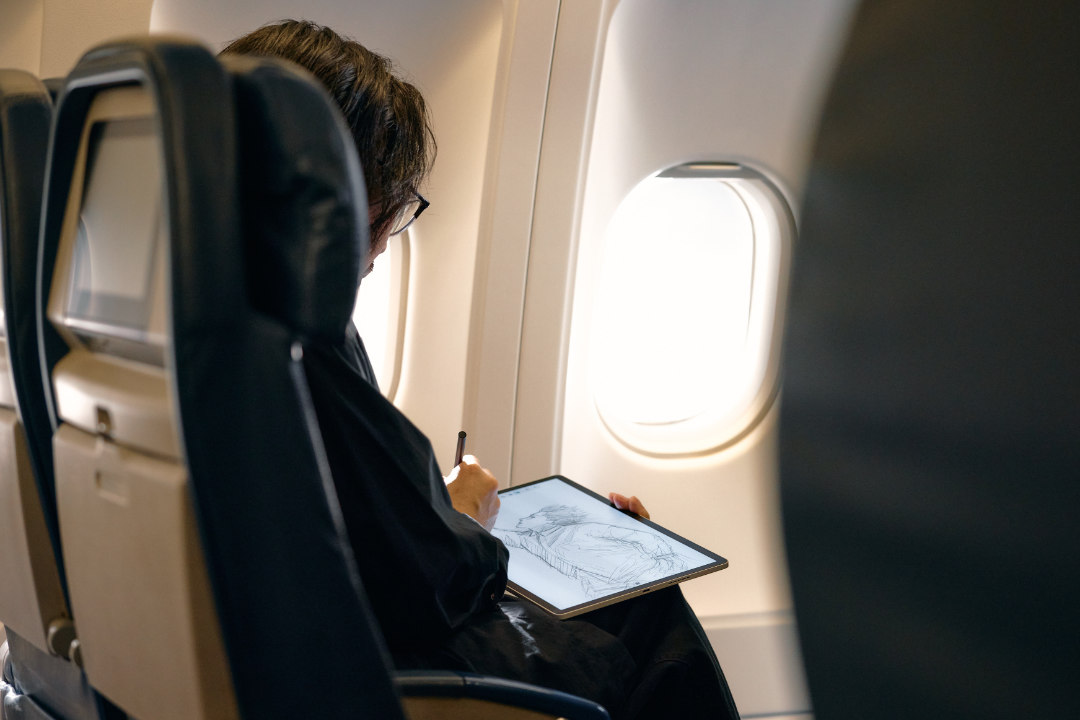 MovinkPad Pro 14 on a plane